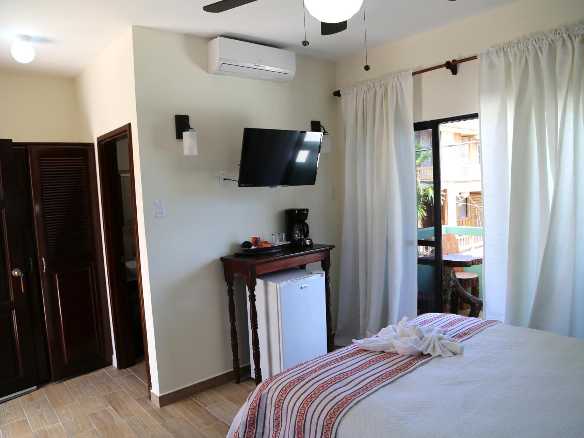Jan'S Hotel Cayo Caulker Habitación foto