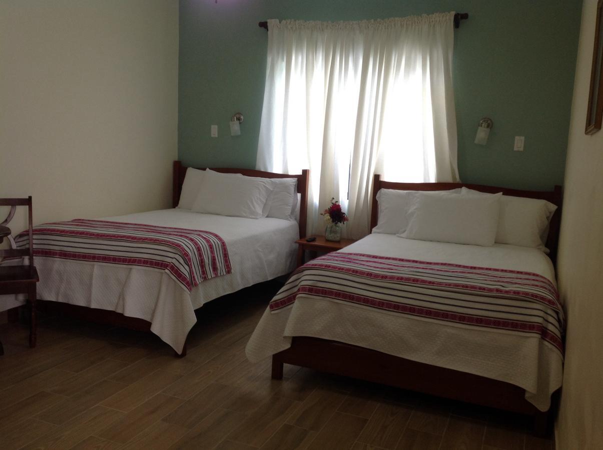 Jan'S Hotel Cayo Caulker Habitación foto